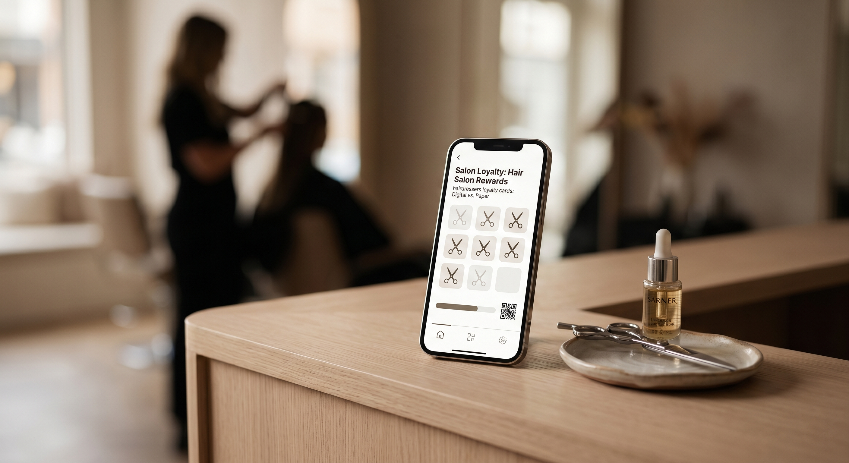 Top Hairdressers Loyalty Cards: Digital vs. Paper for Salons